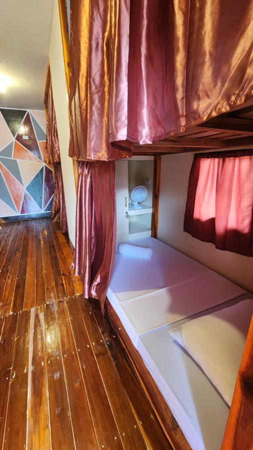 סן ויסנטה Dam Dam Hostel מראה חיצוני תמונה